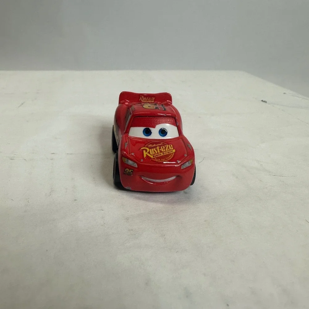 Mattel Disney Pixar Cars Lightning McQueen Mini Racer Red Rusteze 2016 Die-cast